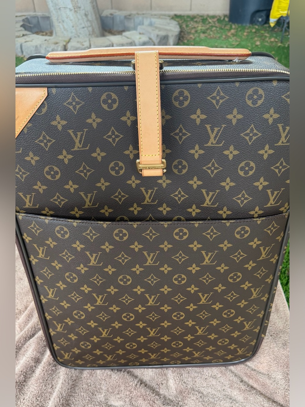 Authentic Louis Vuitton Monogram Pégase Légère 55 Carry-On Suitcase - Excellent